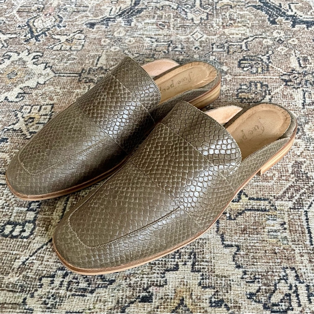 Free People At Ease Leather Embossed Loafer Mule in Khaki Green - 7.5